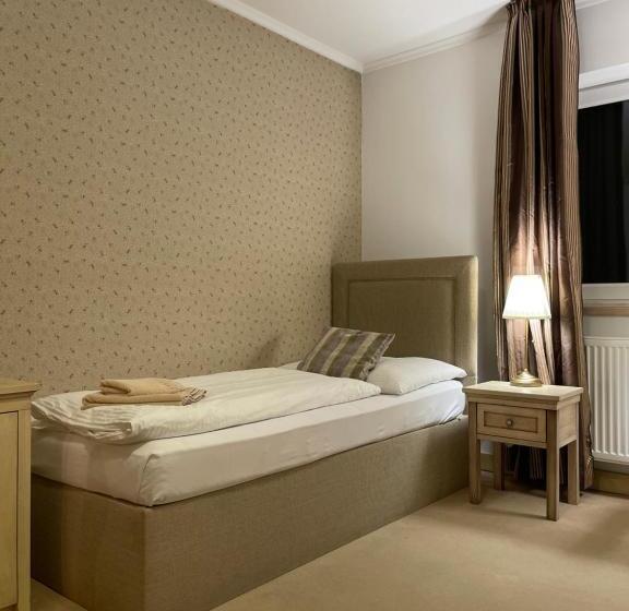 غرفة سوبيريور عائلية, Divá Kačica Restaurant & Pansion