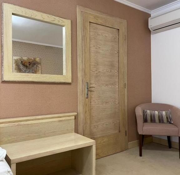 غرفة سوبيريور عائلية, Divá Kačica Restaurant & Pansion