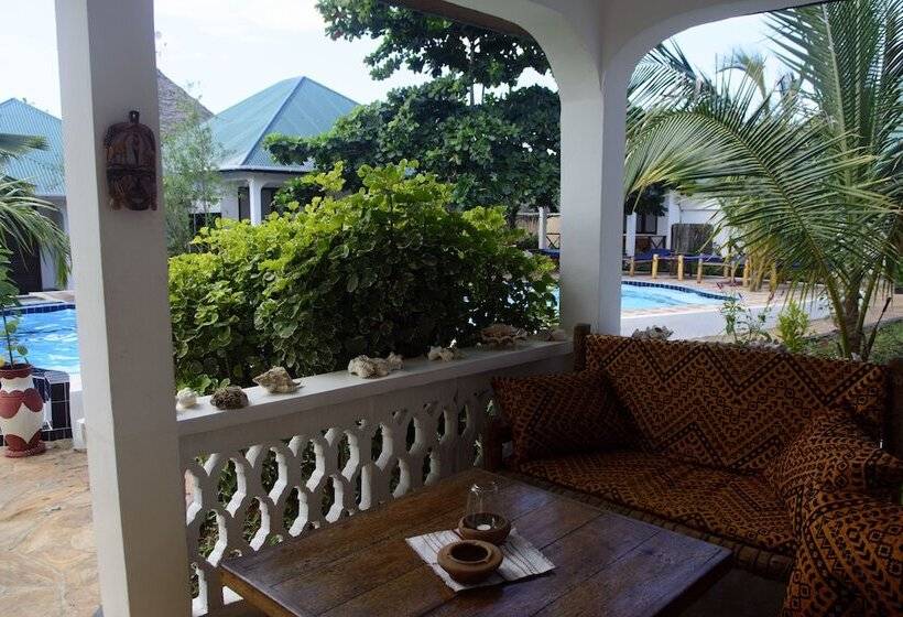 חדר סטנדרט עם מרפסת, Highland Bungalows