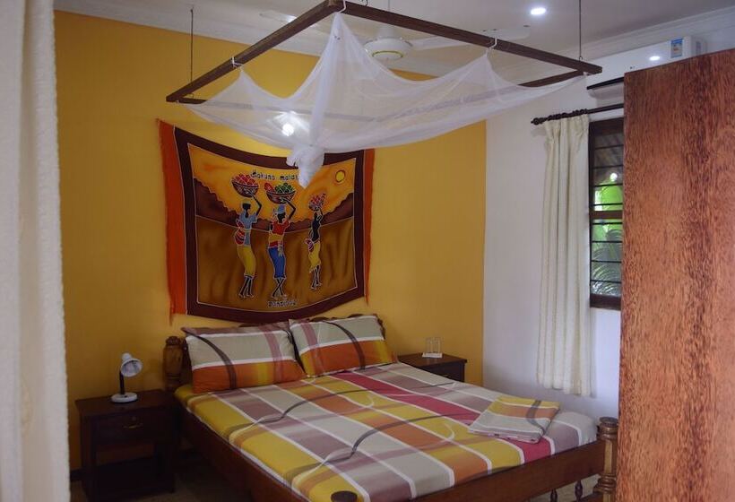 חדר סטנדרט עם מרפסת, Highland Bungalows