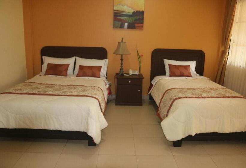 اتاق استاندارد با چشم‌انداز باغ, Hostal La Molienda