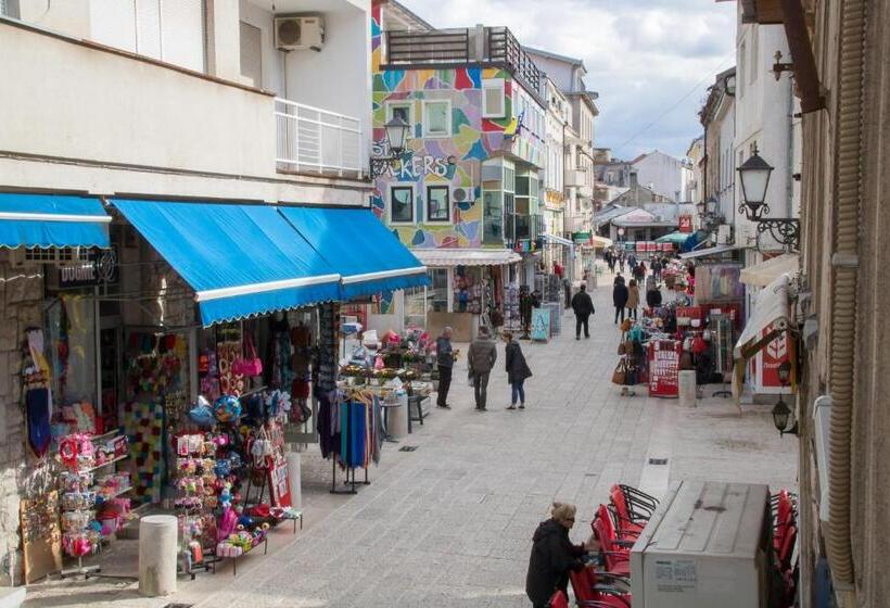 اتاق استاندارد سه نفره, Pansion Guma Mostar Stari Grad