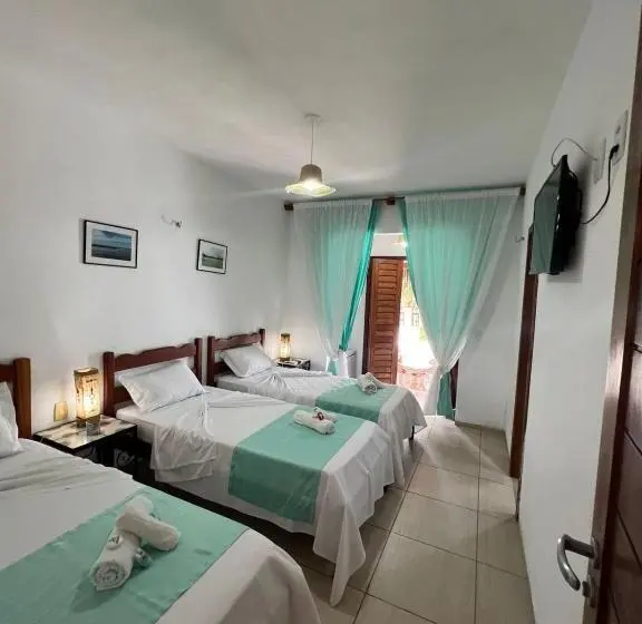 3 Bett Standardzimmer Balkon, Pousada 360