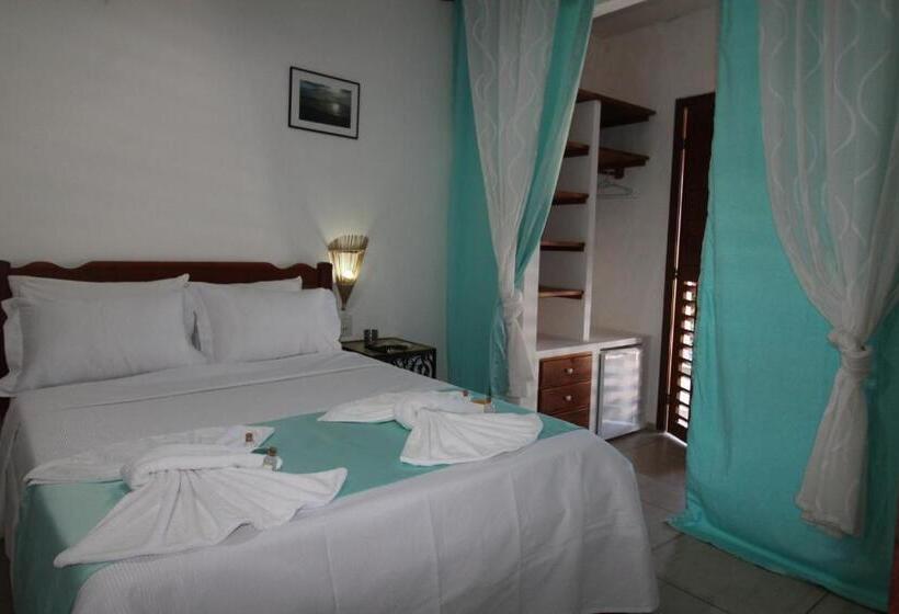 חדר סטנדרט לשלושה עם מרפסת, Pousada 360