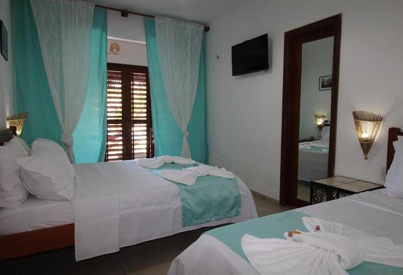 חדר דלוקס לשלושה, Pousada 360