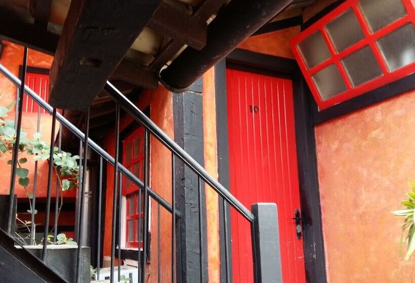 Quarto Estandar, Tao Bar & Pousada