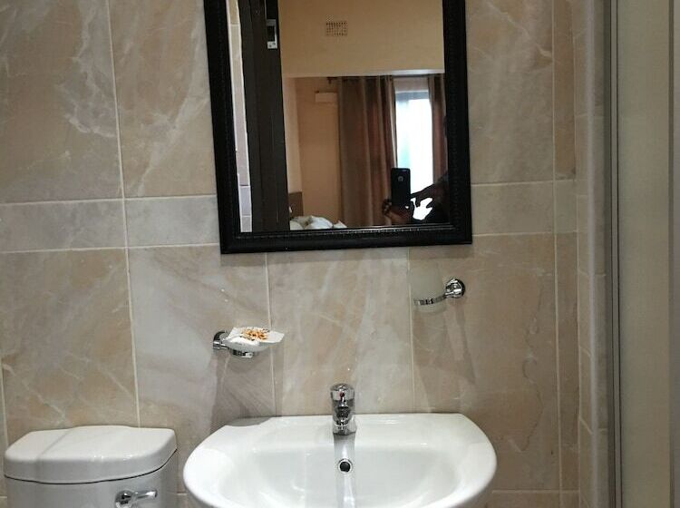 اتاق لوکس, Valley View Lodge