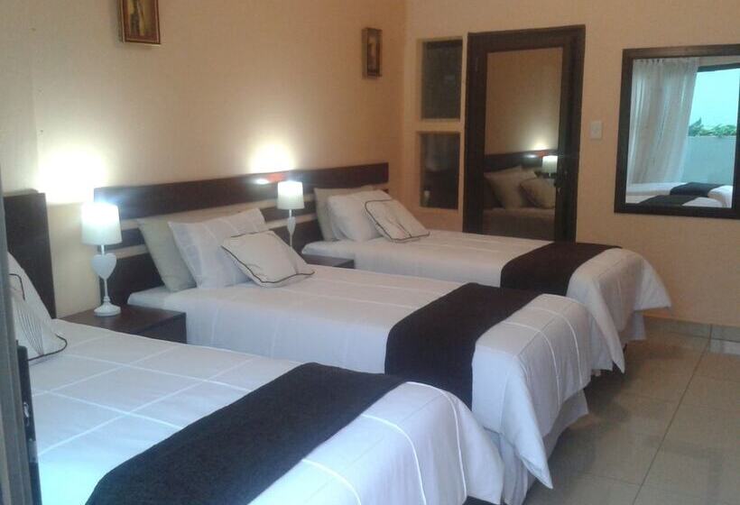 اتاق لوکس, Valley View Lodge