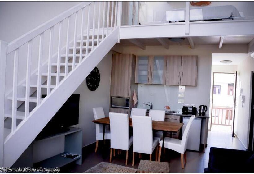 آپارتمان 3 خوابه, Desert Sands Boutique B&b | Self Catering