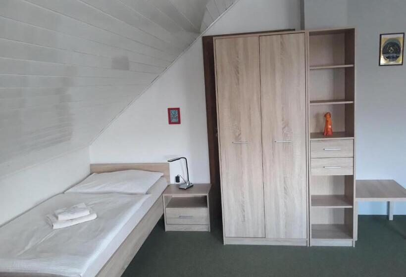 패밀리 룸, Penzion Fantasy   Restaurant