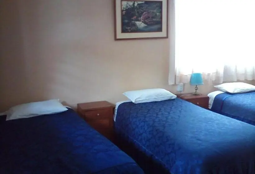 Standard Kolmen Hengen Huone, Hostal Tres Máscaras