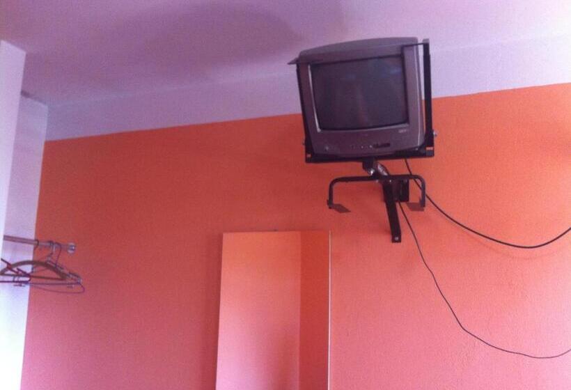 スタンダードシングルルーム, Hostal Tres Máscaras