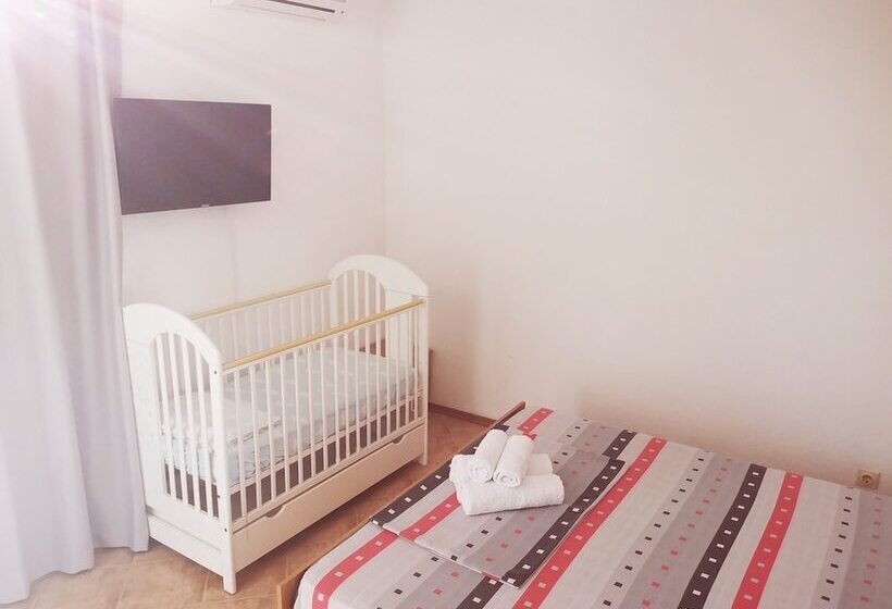 Люкс Повышенной Комфортности, Dream House
