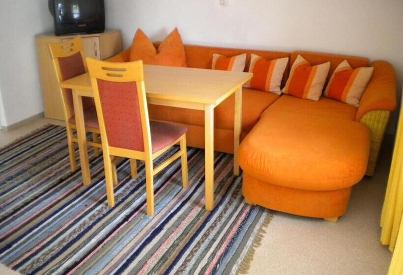 バルコニー付き１ベッドルームアパートメント, Gästehaus Jedinger