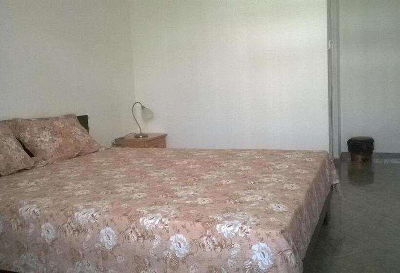 스탠다드 룸, House Of Flowers