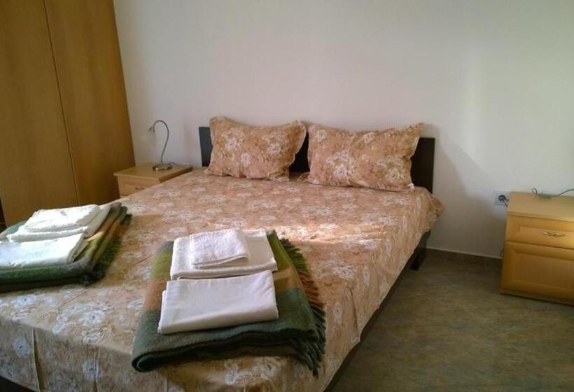 스탠다드 룸, House Of Flowers