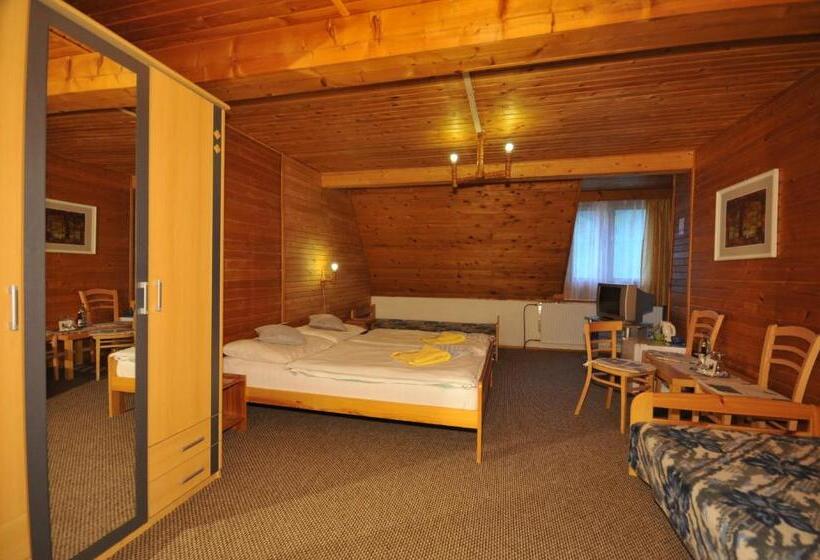 غرفة قياسية رباعية, Penzión Pastierňa