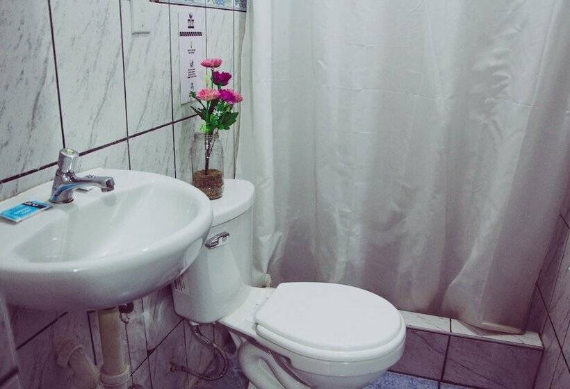 스탠다드 트리플 룸, Tupac Lima Airport