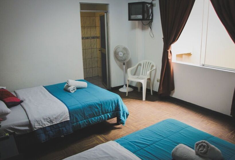 스탠다드 룸 더블 침대 2개, Tupac Lima Airport