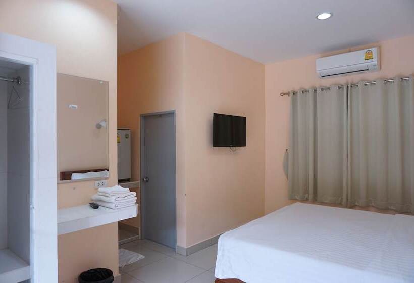 Номер Стандарт, Jirasin Hotel & Apartment