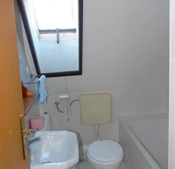 スタンダードルーム, Aranyház Apartmanszállás