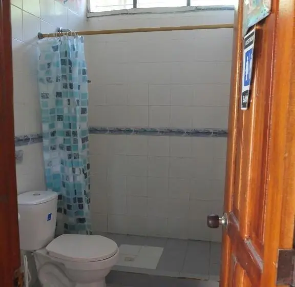 バスルーム共同エコノミー4人部屋, Casa Surf Mar Azul
