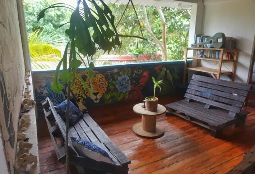 エコノミールーム, Casa Surf Mar Azul