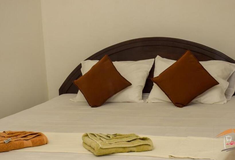 Standard Triple Room, Gamagedara Resort