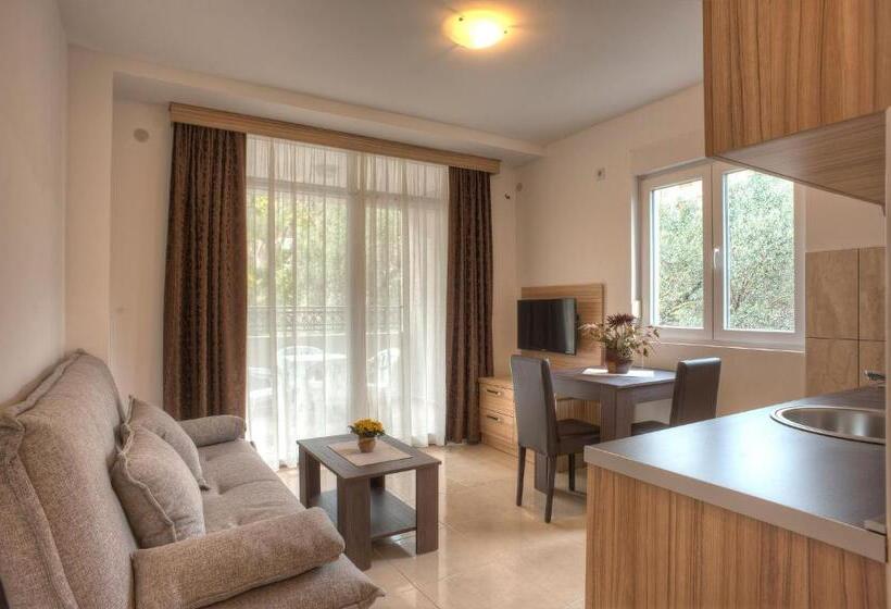 آپارتمان سوپریور 1 خوابه, Guest House Maslina