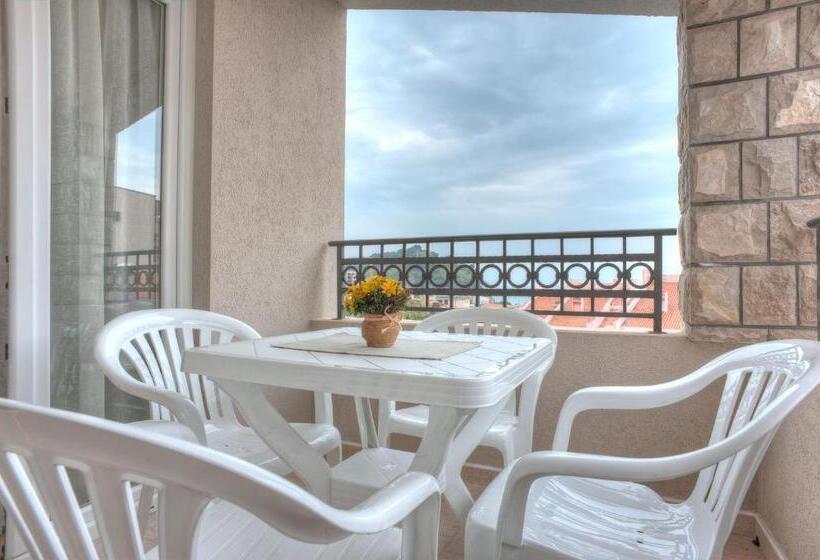 آپارتمان سوپریور 1 خوابه, Guest House Maslina