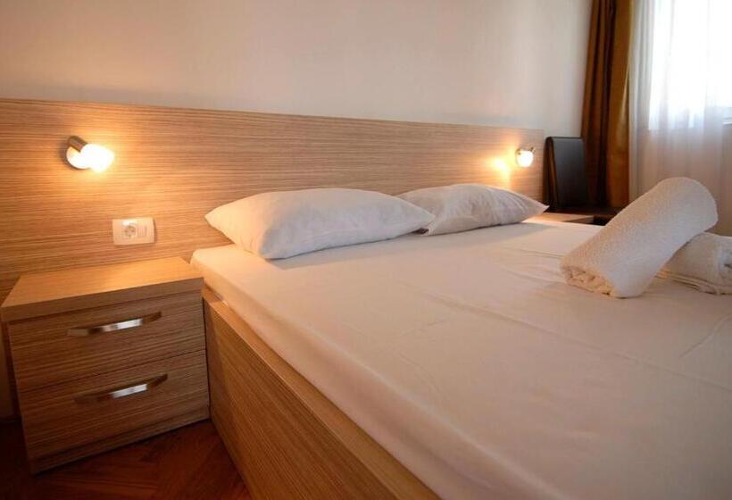 آپارتمان 1 خوابه با چشم‌انداز دریا, Guest House Maslina