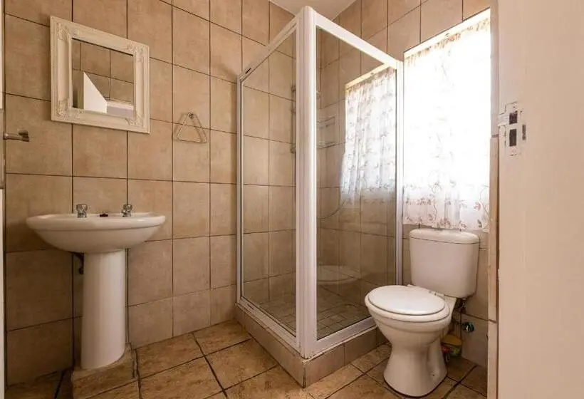 اتاق خانوادگی, Guesthouse Fischreiher B&b