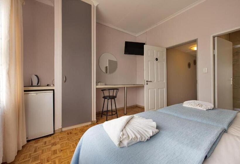 اتاق استاندارد, Guesthouse Fischreiher B&b