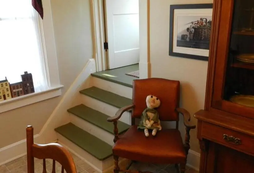 ２ベッドルームハウス, Helming Guest House
