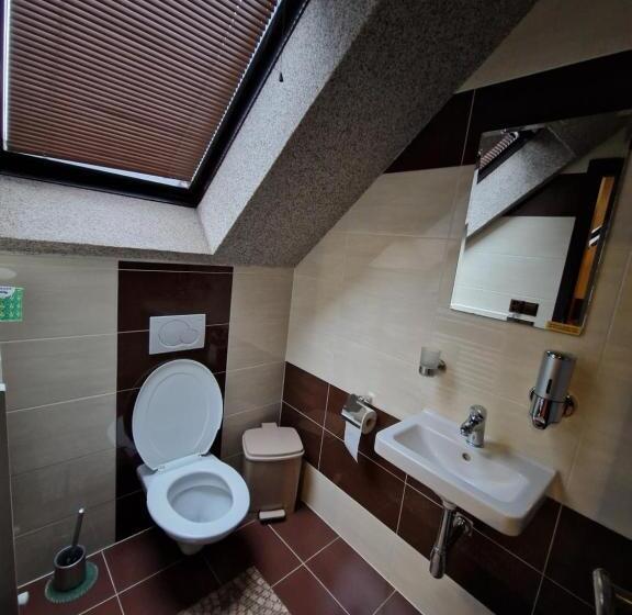 スタンダードルーム, Penzion škorpión