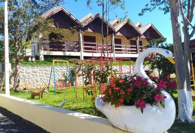 Chalet, Pousada Pé Da Serra