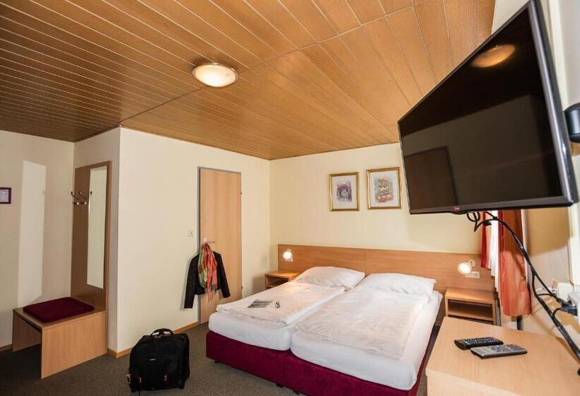 经济房, Denk Bed & Breakfast