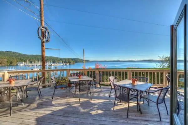 Sviitti King-vuode, Kingfish At West Sound