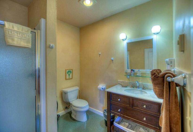 キングサイズベッドのスイートルーム, Kingfish At West Sound