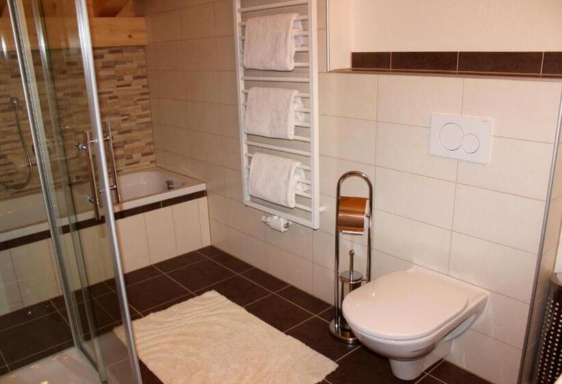 شقة غرفتين نوم مزودة بحديقة, Schneiderhof