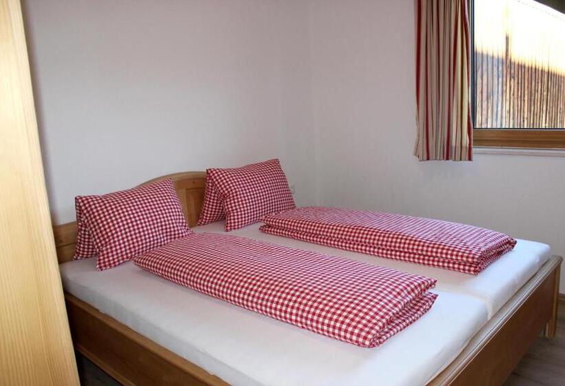 شقة 3 غرف, Schneiderhof