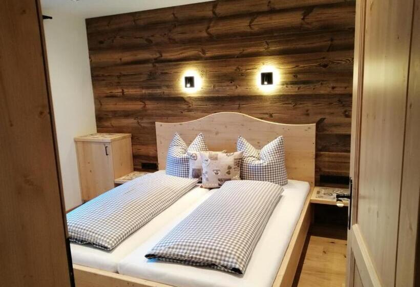 Апартаменты 2 Спальни, Schneiderhof