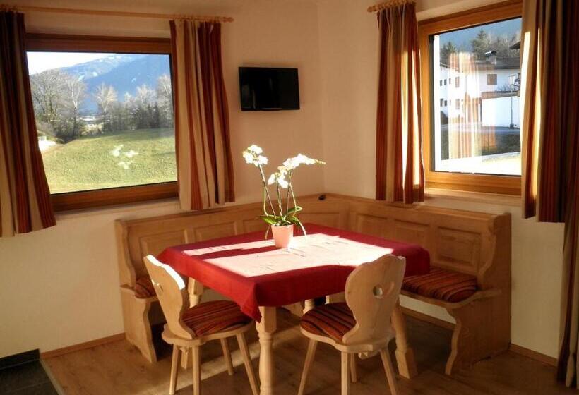 شقة 3 غرف, Schneiderhof