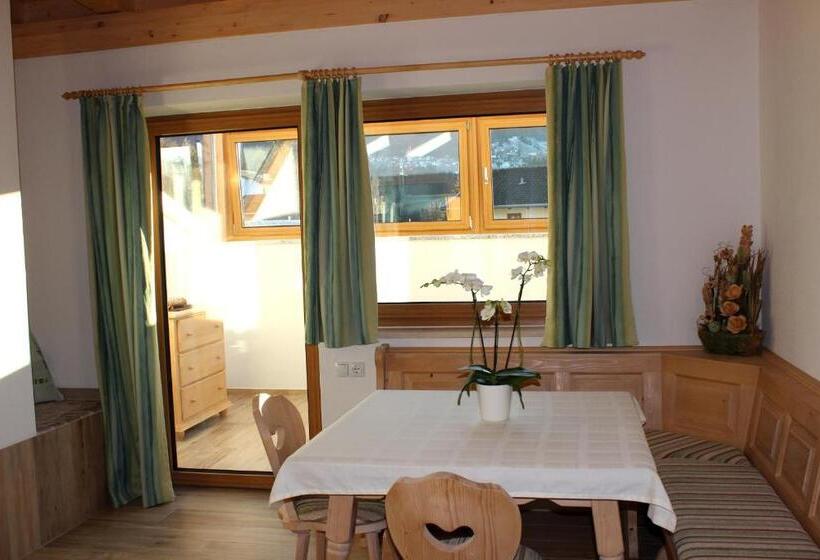 شقة غرفتين نوم مزودة بحديقة, Schneiderhof