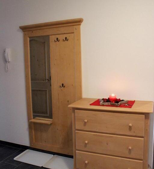 شقة 3 غرف, Schneiderhof