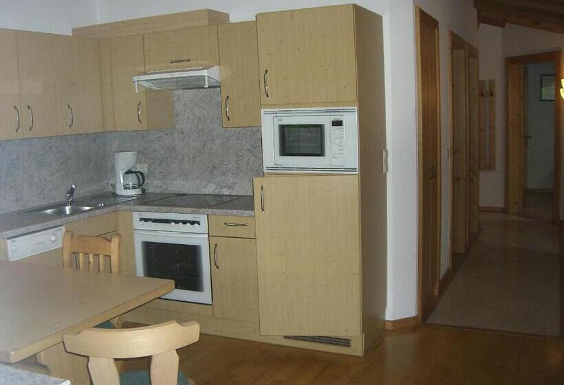 דירת שני חדרים עם מרפת, Vorderstockerhof