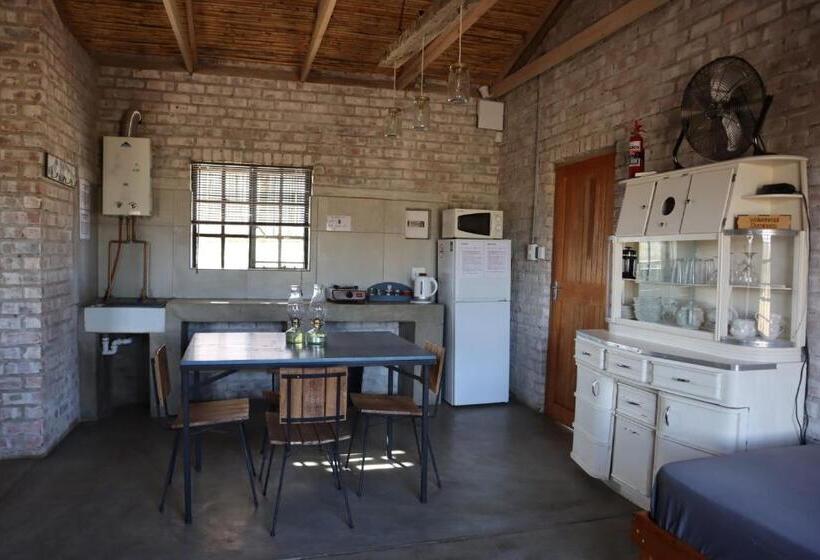 بنجلو قياسى, Wolvekraal Guest Farm