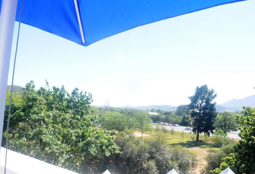 两卧家庭套房, Boord Guest House