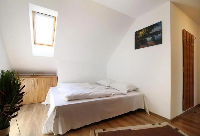 スイート, Casa Micu