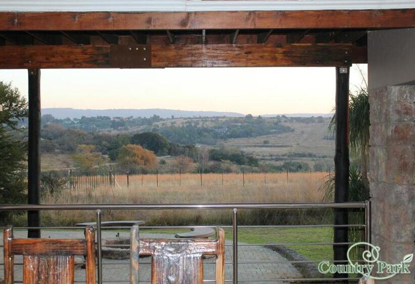 סוויטה דלוקס, Country Park Guest House   Muldersdrift